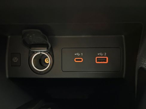 New 2025 Nissan Versa SR image 20