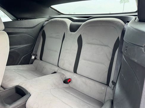 Used 2023 Chevrolet Camaro LT image 5