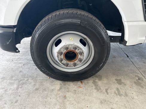 Used 2023 Ford F350 XL image 11