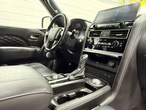Used 2022 INFINITI QX80 Sensory w/ Cargo Package image 40