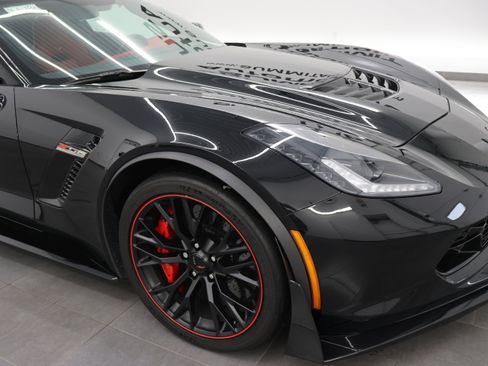 Used 2017 Chevrolet Corvette Z06 RWD image 22