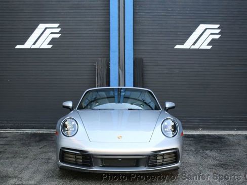 Used 2022 Porsche 911 Carrera image 13