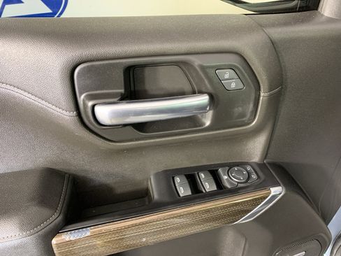 Used 2019 Chevrolet Silverado 1500 RST AWD/4WD image 14