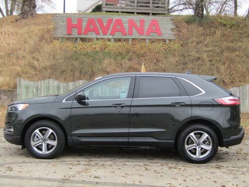 Certified 2024 Ford Edge SEL w/ Convenience Package image 1