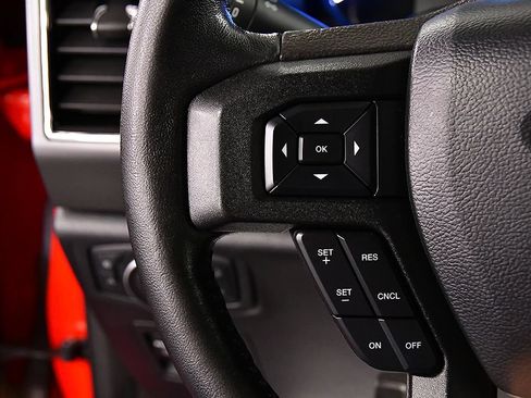 Used 2018 Ford F150 XLT w/ Equipment Group 302A Luxury AWD/4WD image 21