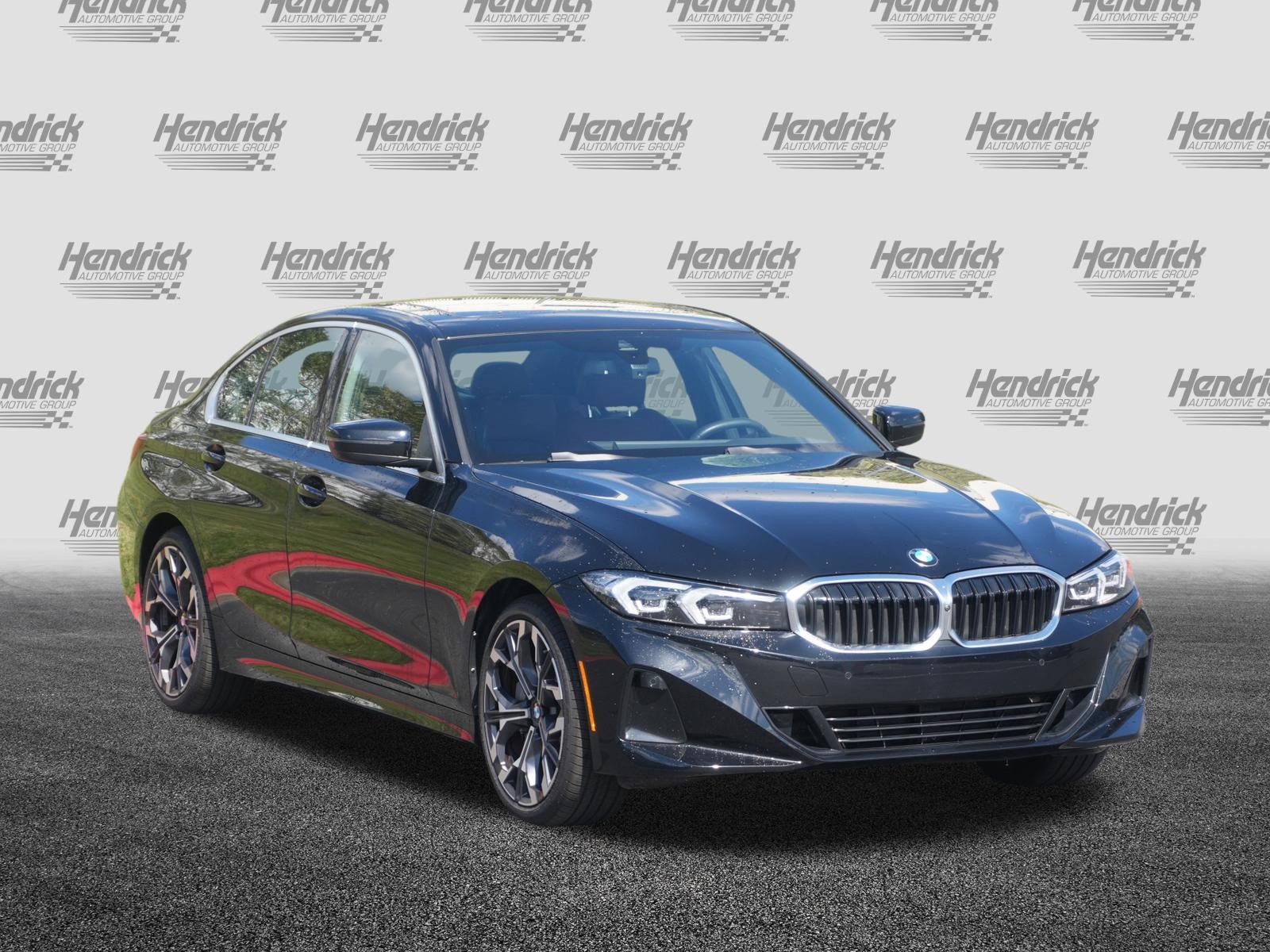 Certified 2025 BMW 330i Sedan RWD image 2