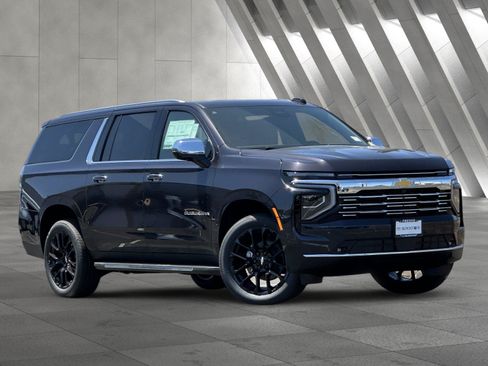 New 2026 Chevrolet Suburban Premier w/ Sun And Tow Package AWD/4WD image 2