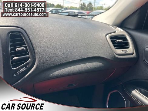 Used 2019 Jeep Compass Latitude AWD/4WD image 22