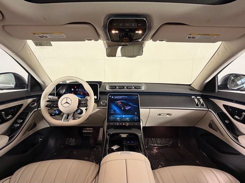 Used 2025 Mercedes-Benz S 63 AMG S image 17