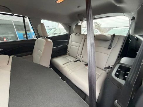 Used 2022 Honda Pilot Special Edition image 32