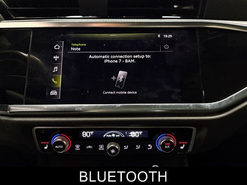 Used 2020 Audi Q3 2.0T Premium image 25