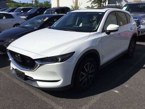 Used 2017 MAZDA CX-5 Grand Touring w/ Premium Package AWD/4WD image 3