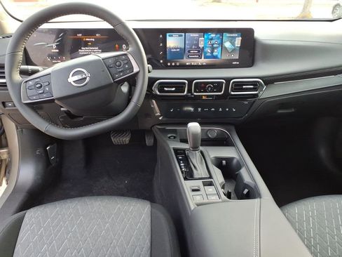 New 2026 Nissan Sentra SV image 9