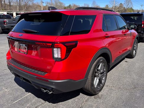 Used 2026 Ford Explorer ST w/ Sun And Sound Package AWD/4WD image 5