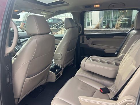 Used 2019 Honda Odyssey EX-L image 13