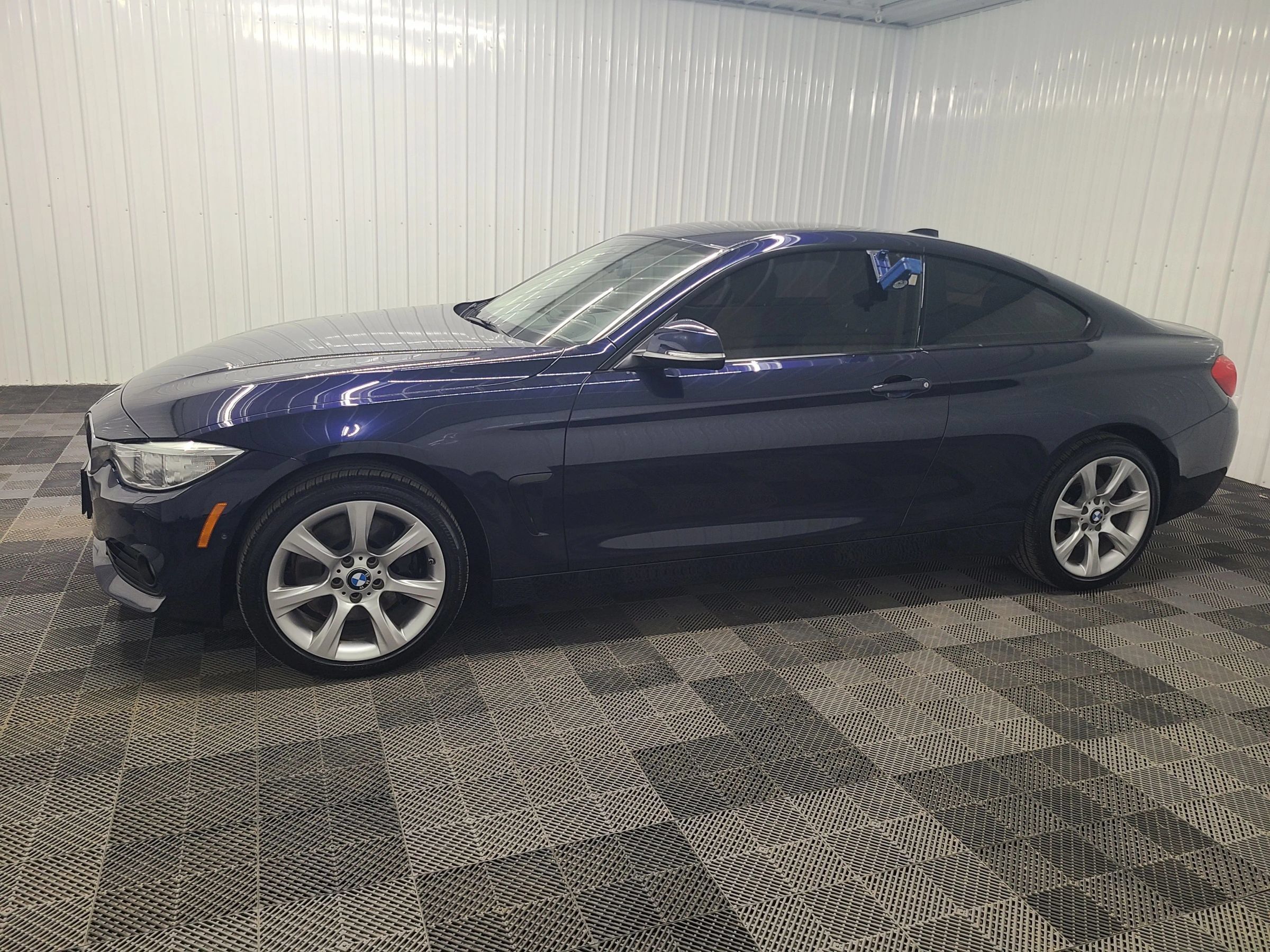 Used 2014 BMW 435i xDrive Coupe AWD/4WD image 8