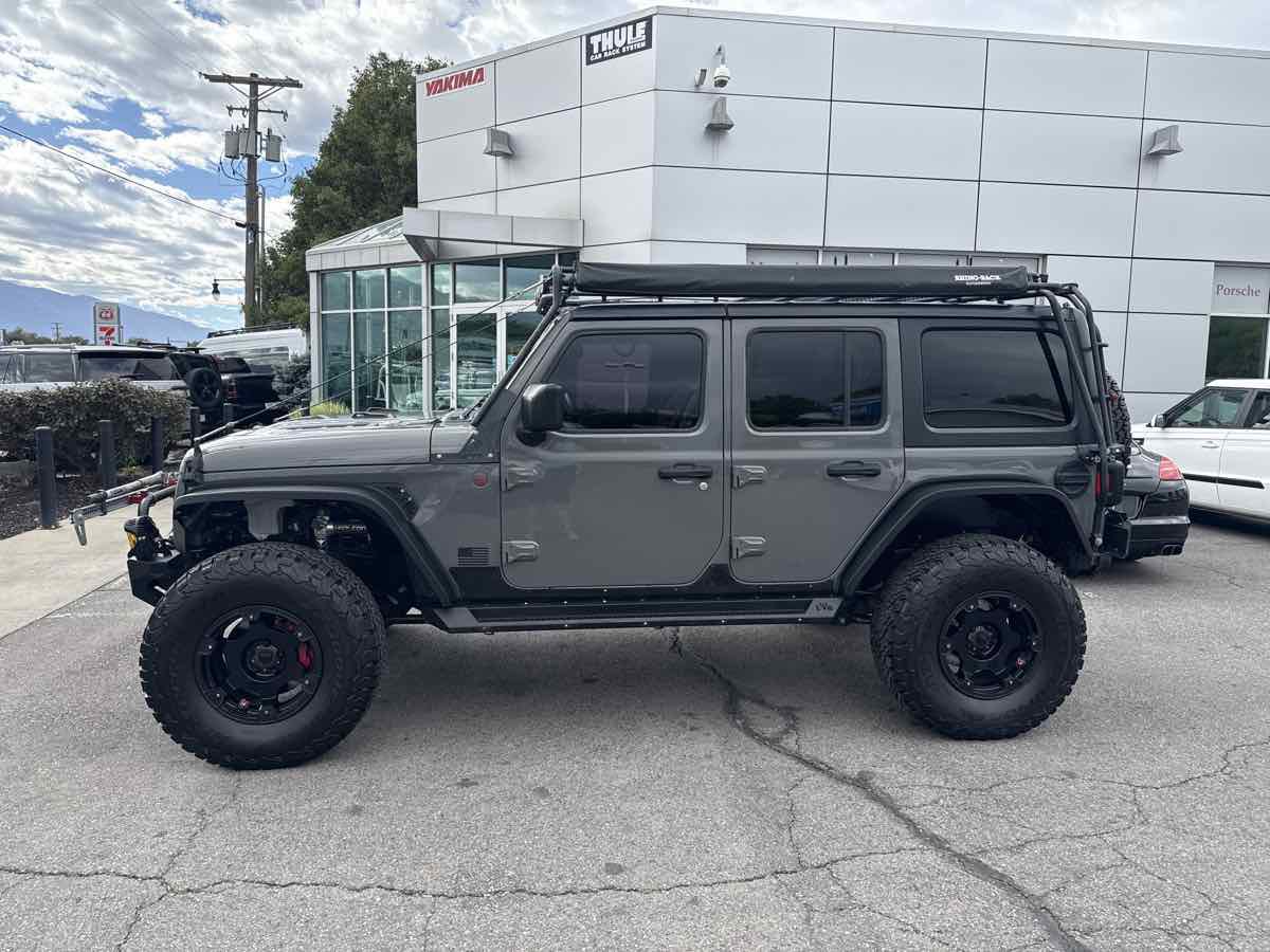 Used 2019 Jeep Wrangler Unlimited Rubicon AWD/4WD image 9