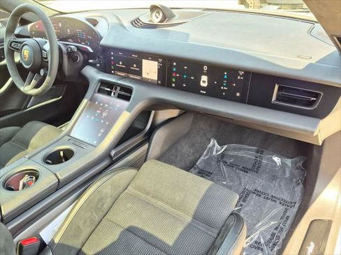 Used 2020 Porsche Taycan Turbo AWD/4WD image 27