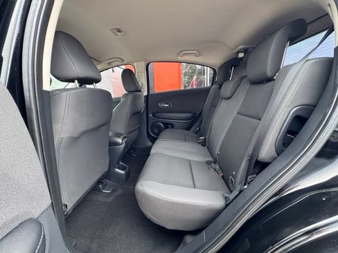 Used 2022 Honda HR-V LX image 13