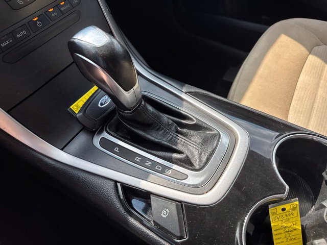 Used 2017 Ford Edge SEL AWD/4WD image 18