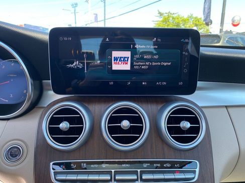 Used 2021 Mercedes-Benz C 300 4MATIC Sedan image 19