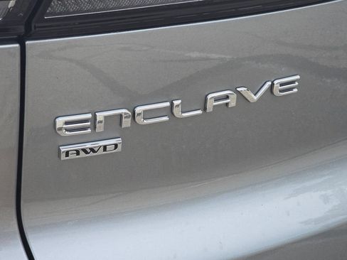 Used 2026 Buick Enclave Avenir w/ Super Cruise Package AWD/4WD image 6