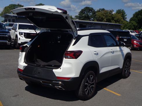 Used 2023 Chevrolet TrailBlazer ACTIV AWD/4WD image 7