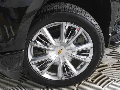 Used 2026 Chevrolet Silverado 1500 High Country w/ High Country Premium Package RWD image 31