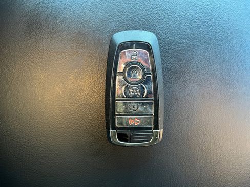 Used 2022 Lincoln Aviator Reserve image 27