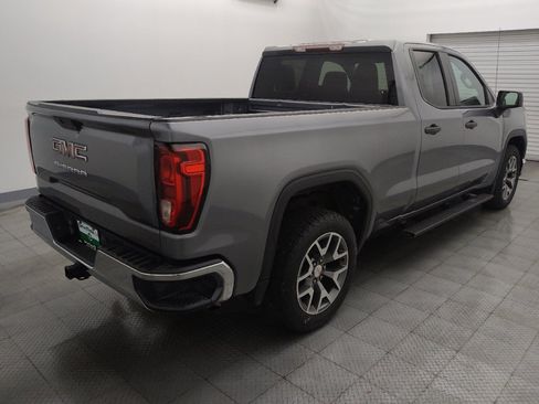 Used 2020 GMC Sierra 1500 2WD Double Cab w/ Sierra Value Package image 9