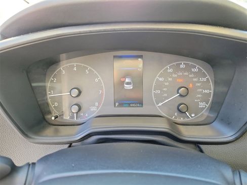Used 2024 Toyota Corolla LE image 21