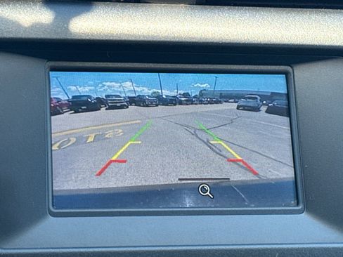 Used 2015 Ford Fusion SE w/ Equipment Group 201A FWD image 19