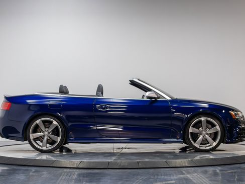 Used 2013 Audi RS 5 Cabriolet image 17