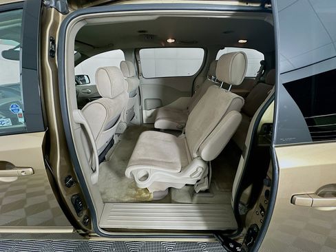 Used 2004 Nissan Quest SL w/ (HTD) 3.5 SL Upgrade Pkg image 25