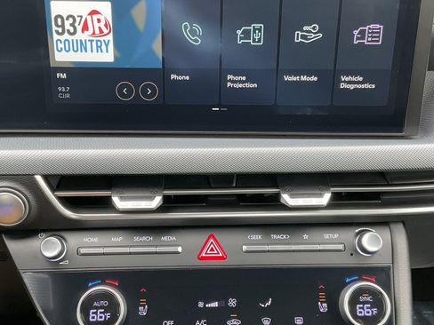 Used 2024 Hyundai Sonata SEL image 15