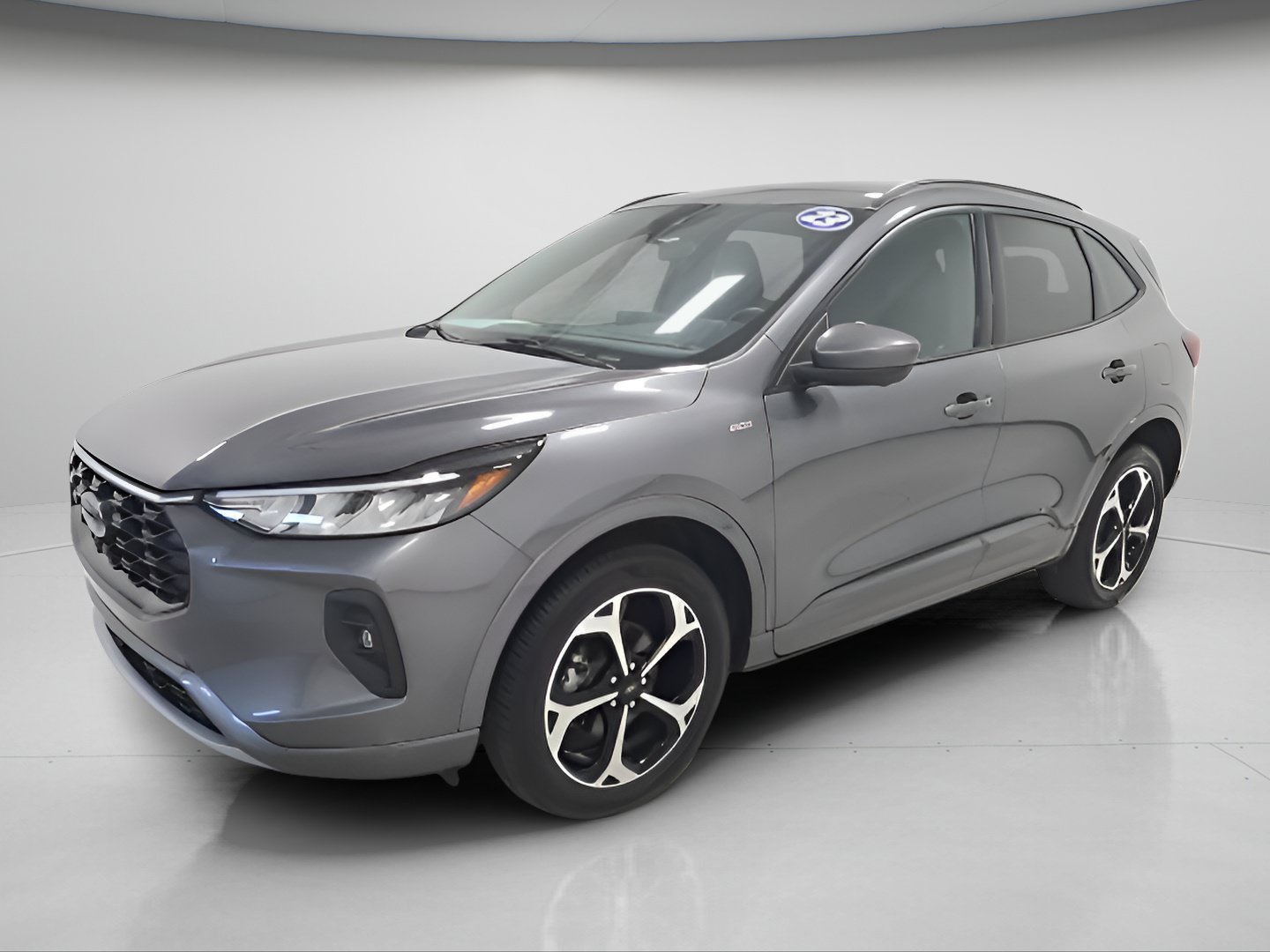 Used 2023 Ford Escape ST-Line Select w/ Tech Pack #2 AWD/4WD image 3