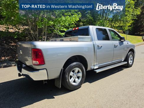 Used 2020 RAM 1500 Classic SLT w/ Luxury Group AWD/4WD image 5