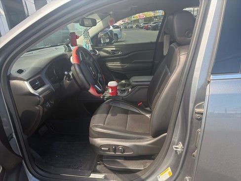 Used 2021 GMC Acadia SLT w/ LPO, Floor Liner Package AWD/4WD image 36