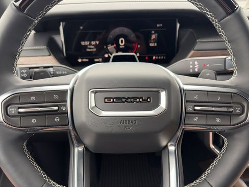 Used 2026 GMC Acadia Denali Ultimate w/ LPO, Floor Liner Package image 22