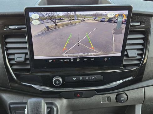 Used 2025 Ford Transit 350 XLT image 18