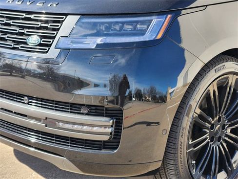 New 2026 Land Rover Range Rover SE image 5