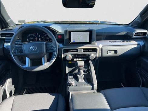 Used 2025 Toyota Tacoma TRD Off-Road w/ TRD Off Road Upgrade Package image 12