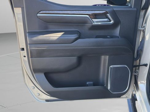 Used 2022 GMC Sierra 1500 Elevation image 22