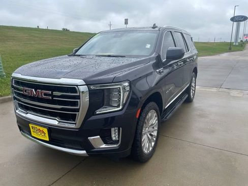Used 2023 GMC Yukon SLT AWD/4WD image 8