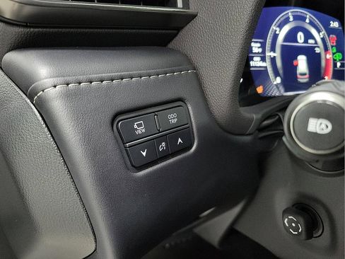 Used 2024 Lexus LX 600 4WD w/ Appearance Package image 14