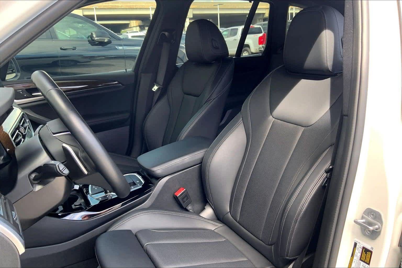 Used 2022 BMW X3 sDrive30i w/ Convenience Package RWD image 11