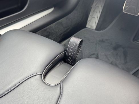 Used 2025 Aston Martin DB12 image 23