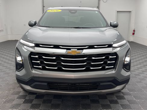 Used 2026 Chevrolet Equinox LT AWD/4WD image 12