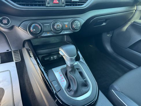 Used 2021 Kia Forte GT-Line w/ GT-Line Premium Package FWD image 15