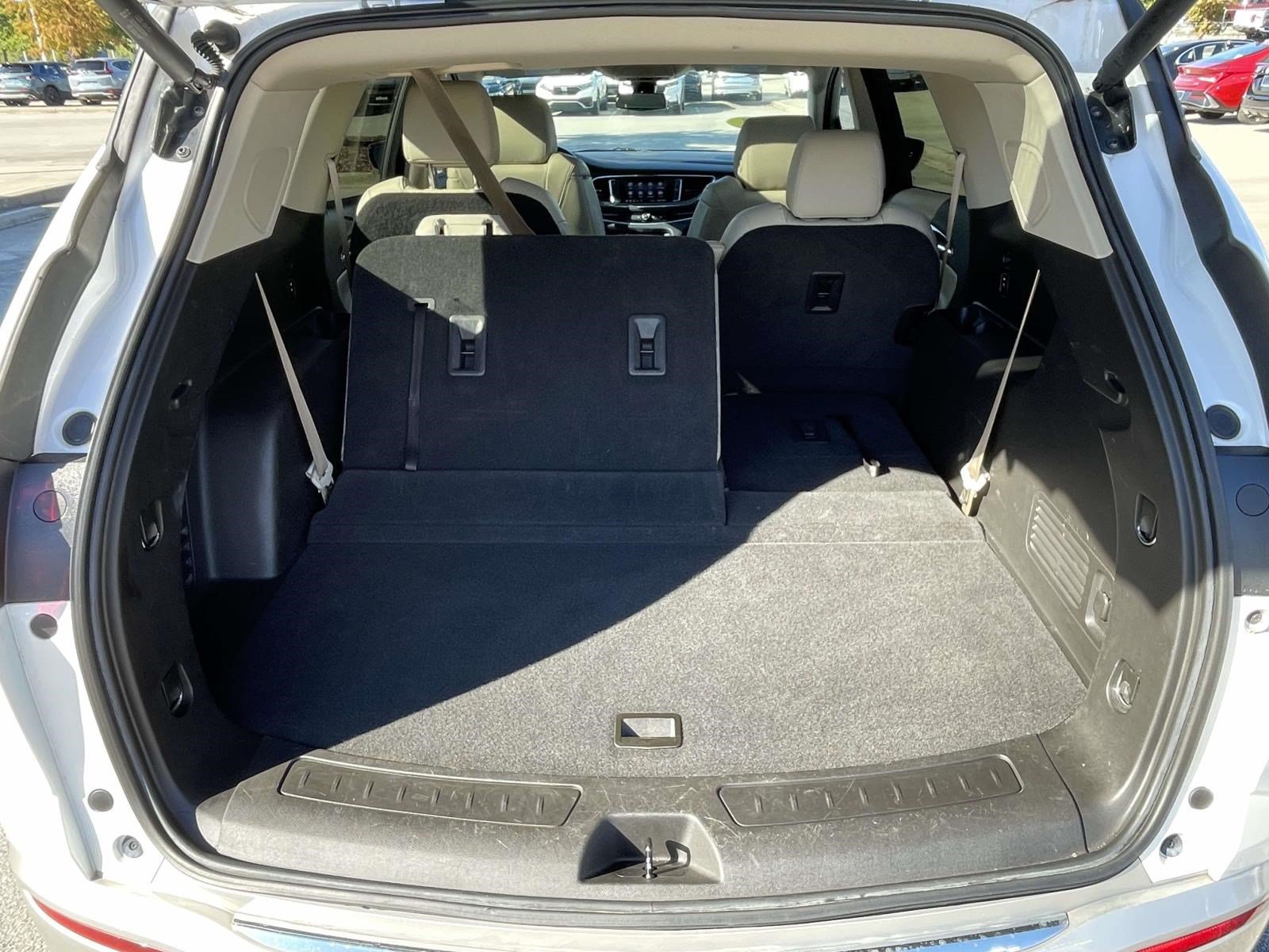 Used 2021 Buick Enclave Essence w/ Sound and Sites Package FWD image 8